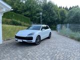 Porsche Cayenne Turbo  - Porsche Cayenne in Freiburg