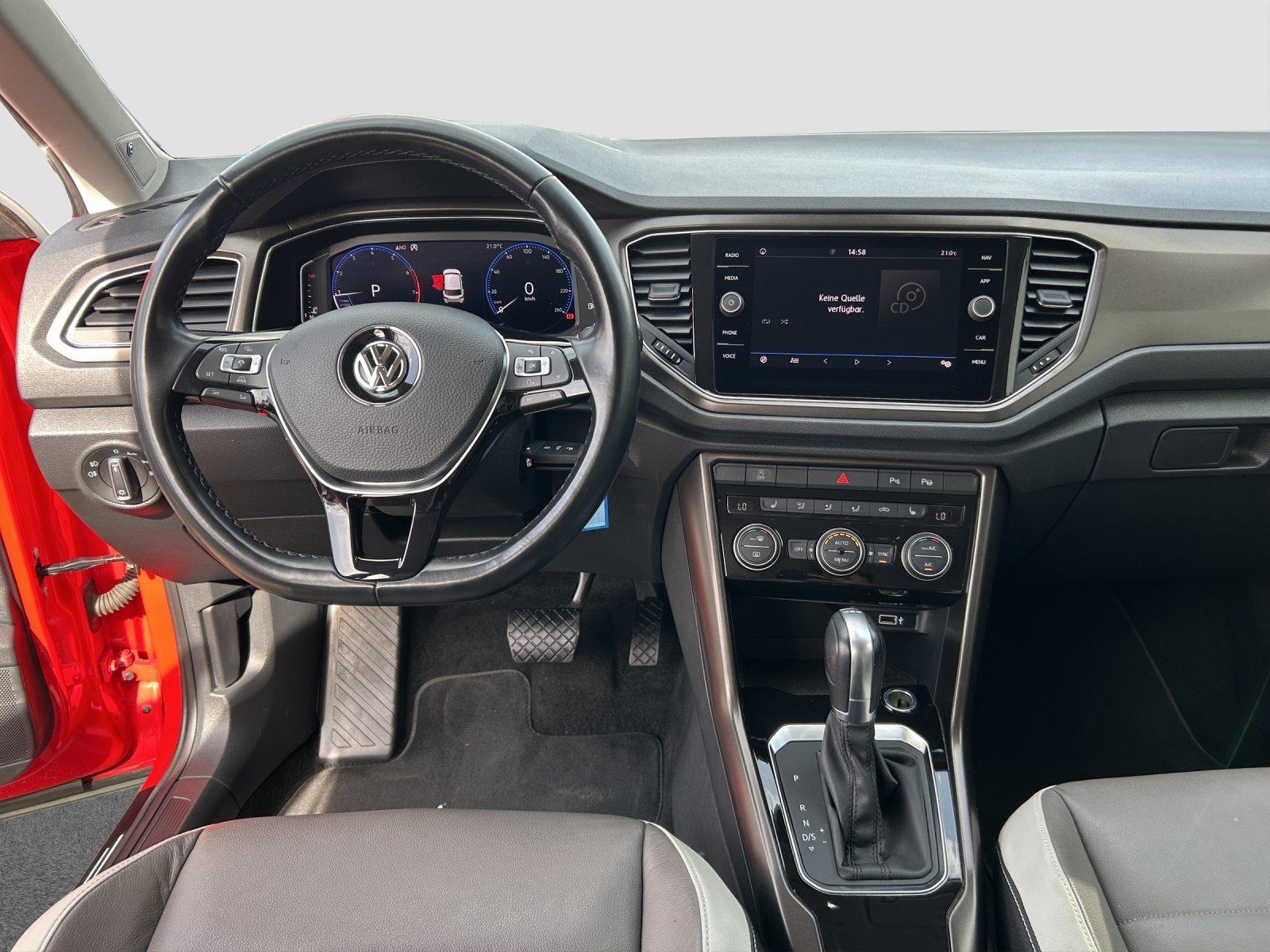 Volkswagen T-Roc 1.5 TSI DSG Style ACC BEATS LED LEDER NAVI