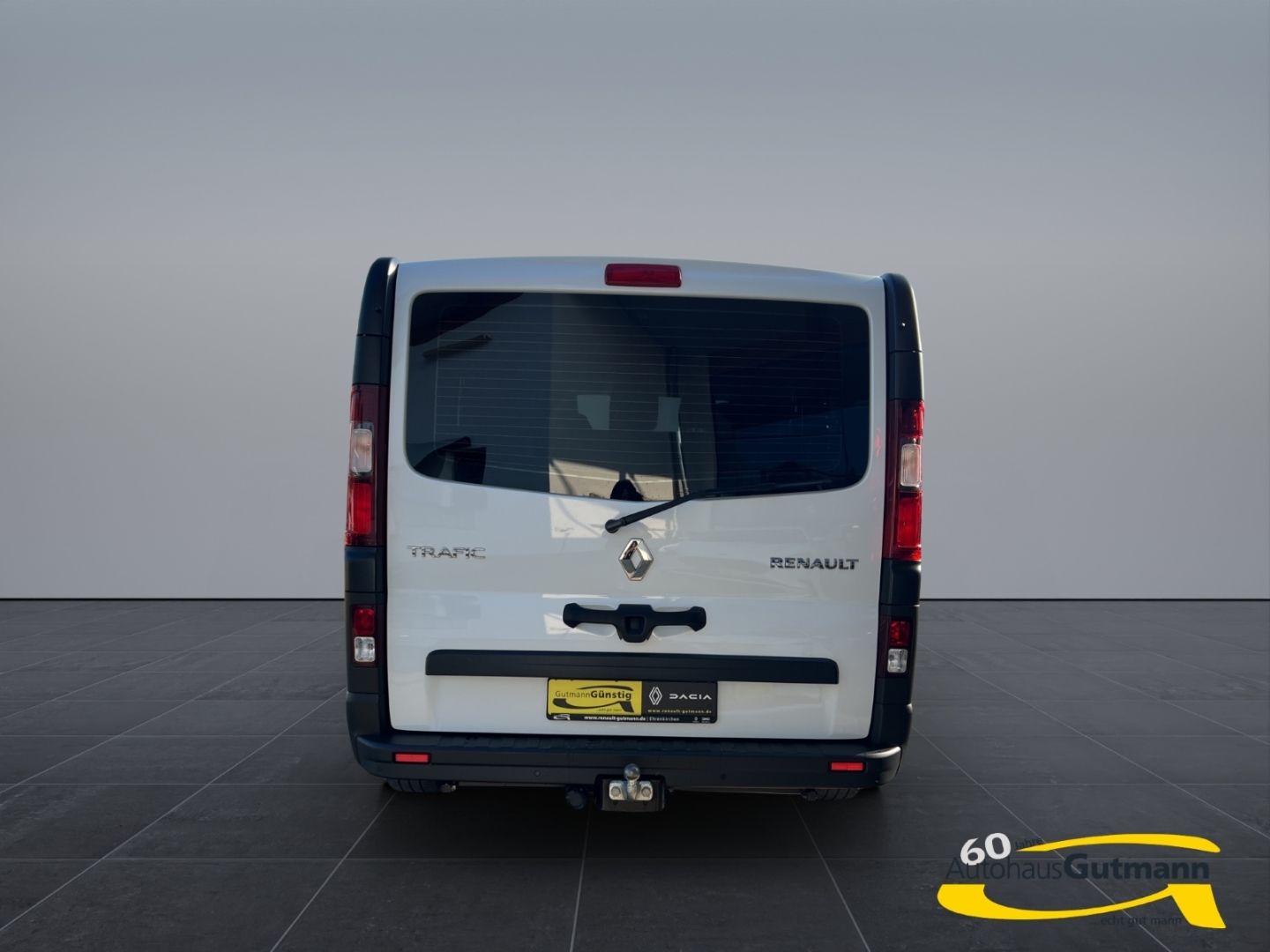 Fahrzeugabbildung Renault Trafic Combi L2H1 3,0t Life 2.0 dCi 120 ENERGY E