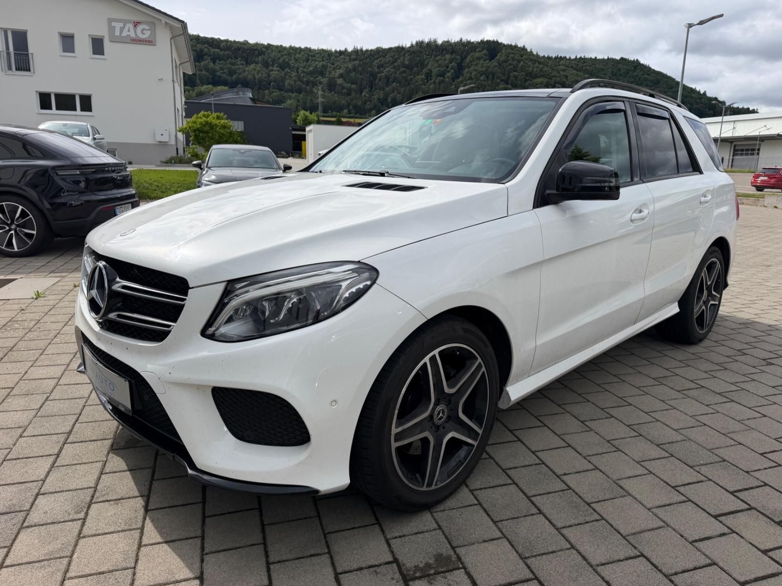 Mercedes-Benz GLE 350d 4Matic AMG/Luft/Pano/LED/AHK/20