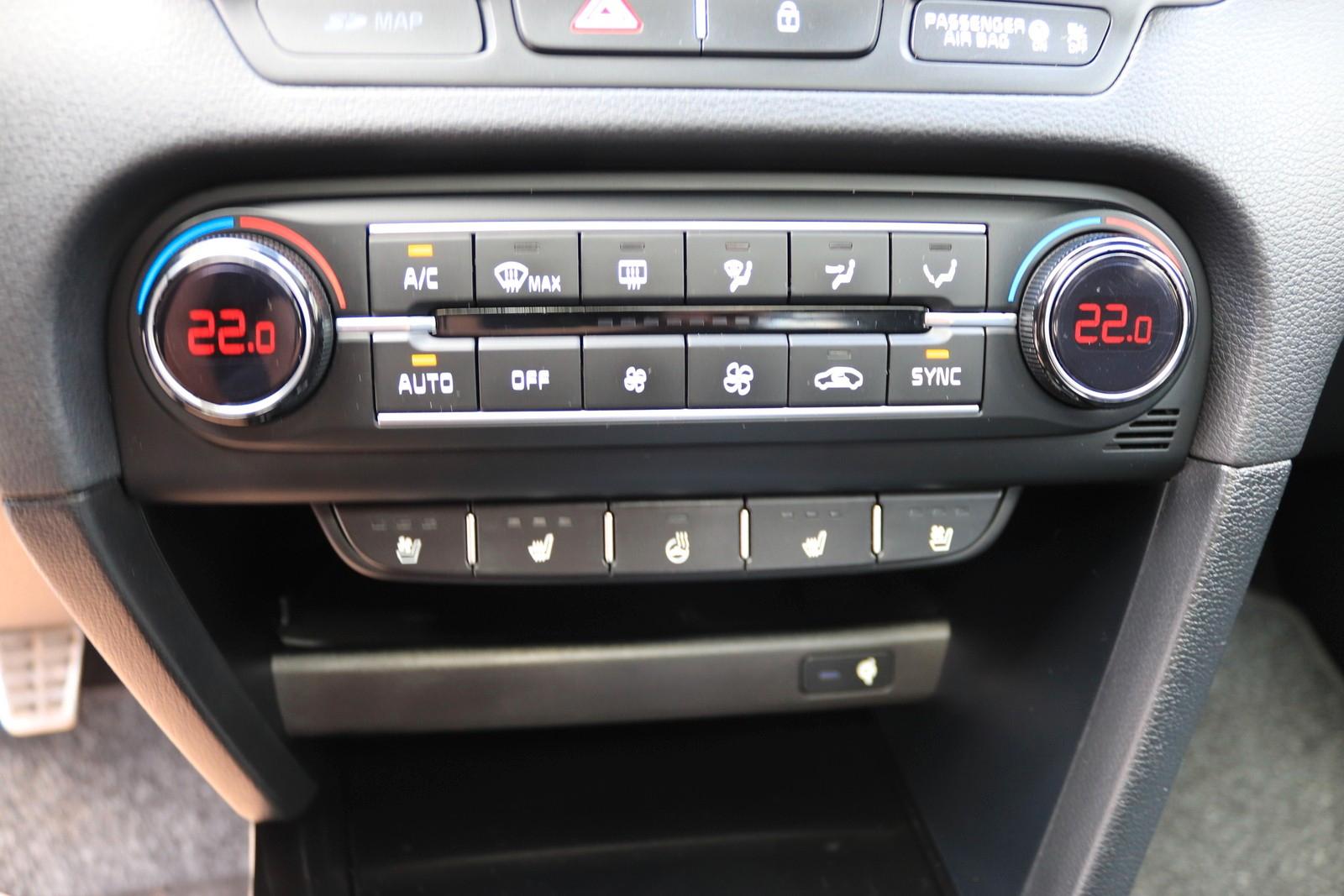 Kia Ceed Platinum Edition