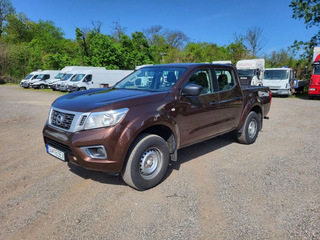 Nissan Navara DC 4x4 EU6 Acenta