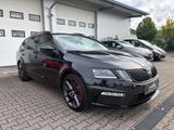 Skoda Octavia RS 2.0 *AHK*ACC*Pano*KeyGo*F1*Rfk*Nav* - gebrauchte Skoda Octavia aus dem Jahr 2017