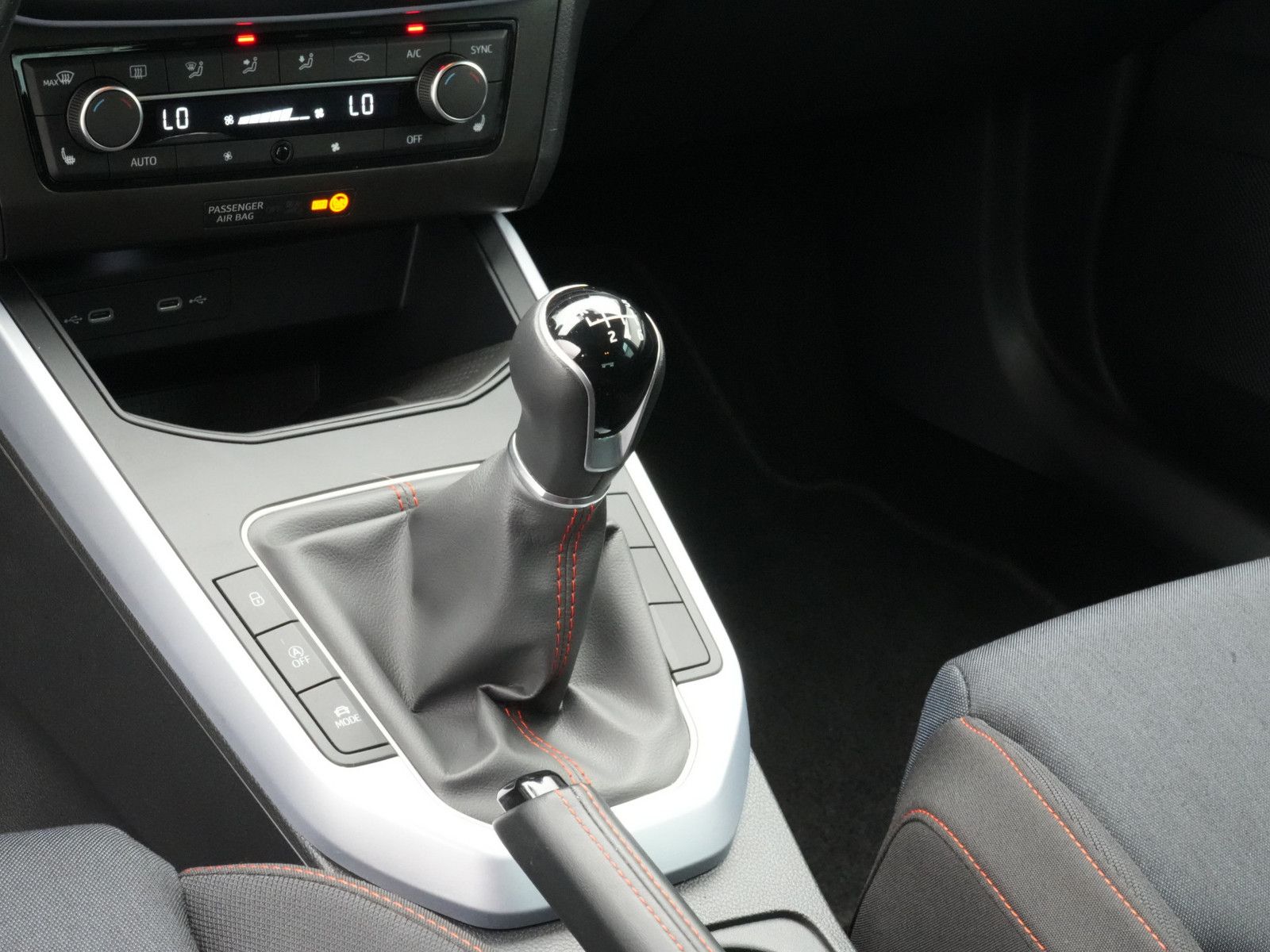 Seat Arona - Bild 12
