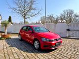 Volkswagen Golf VII  Trendline BMT/Start-Stopp/Klima/Shz/ - Volkswagen Golf mit Diesel-Antrieb: Kleinwagen, Schaltgetriebe