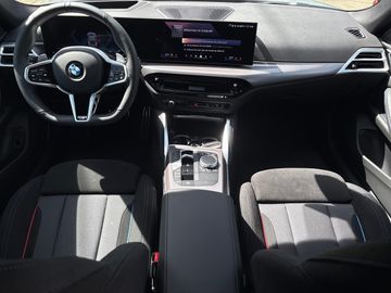 BMW 420d xDrive M Sportpaket HiFi DAB LED RFK Shz