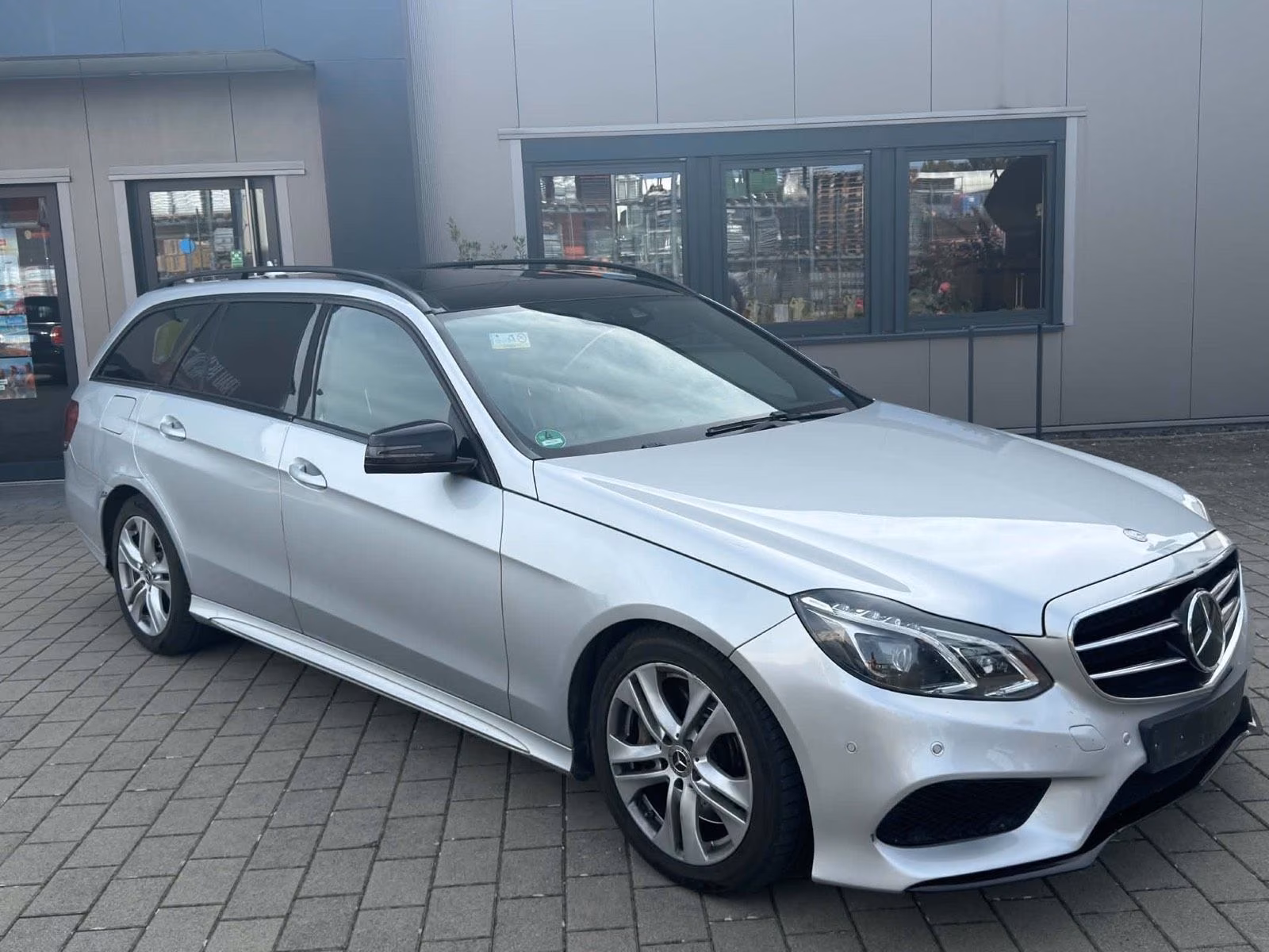 Mercedes-Benz E 350