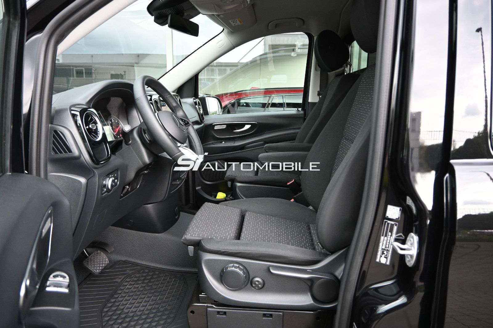 Fahrzeugabbildung Mercedes-Benz Vito 116 CDI PRO Lang Tourer °ACC°AHK°STANDHEIZ°