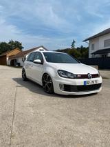 Volkswagen Golf 2.0 TSI GTI GTI - Volkswagen Golf aus 2009: GTI