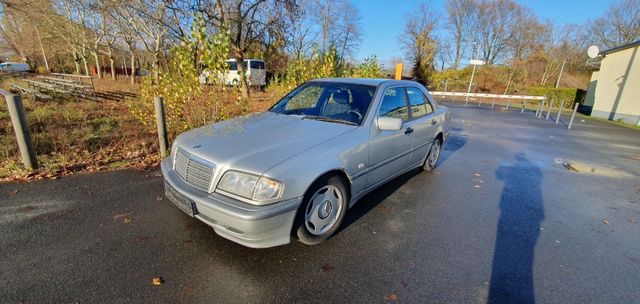 Mercedes-Benz C 180 ESPRIT