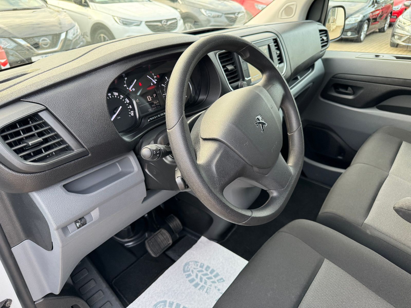 PEUGEOT Expert, 2023, Diesel, 144 PS