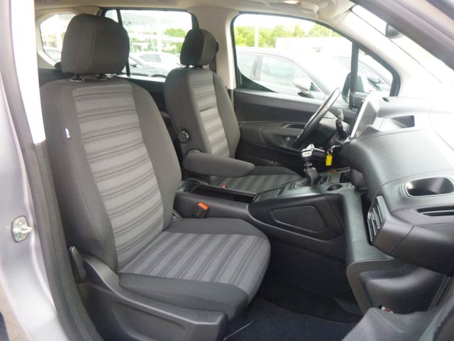 Fahrzeugabbildung Opel Combo Life E >AHK/Navi/Einparkhilfe<