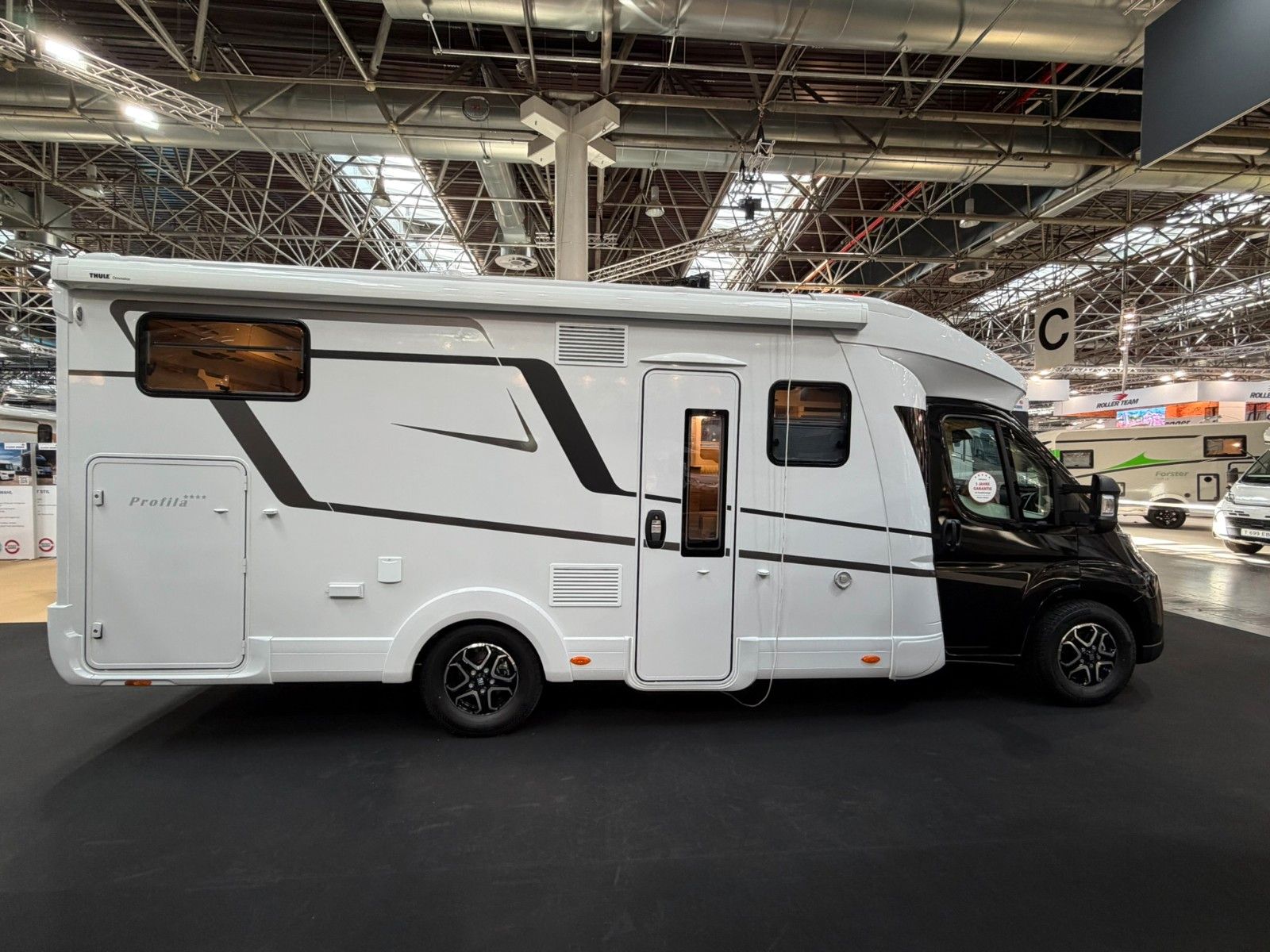 Fahrzeugabbildung Eura Mobil Profila T 720 EF ONYX SONDERMODELL MESSE