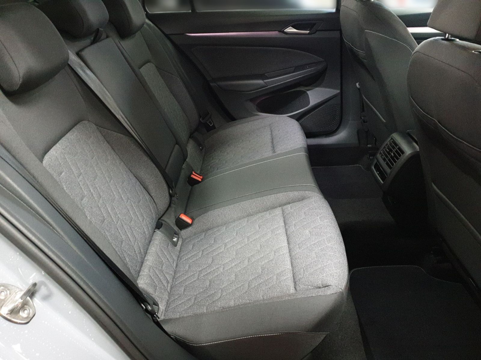 Volkswagen Golf - Bild 14