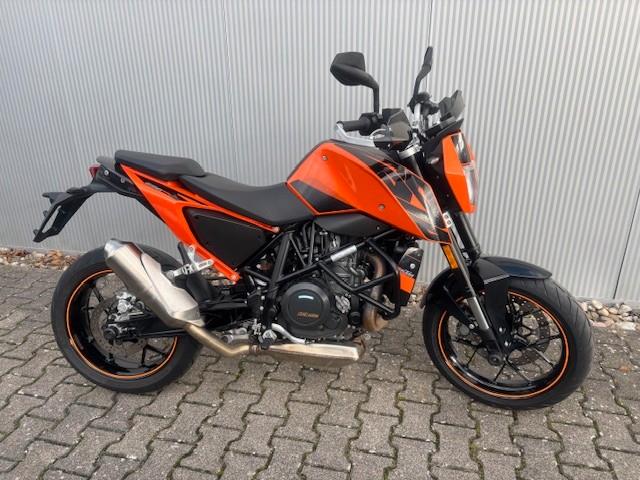 KTM 690 Duke