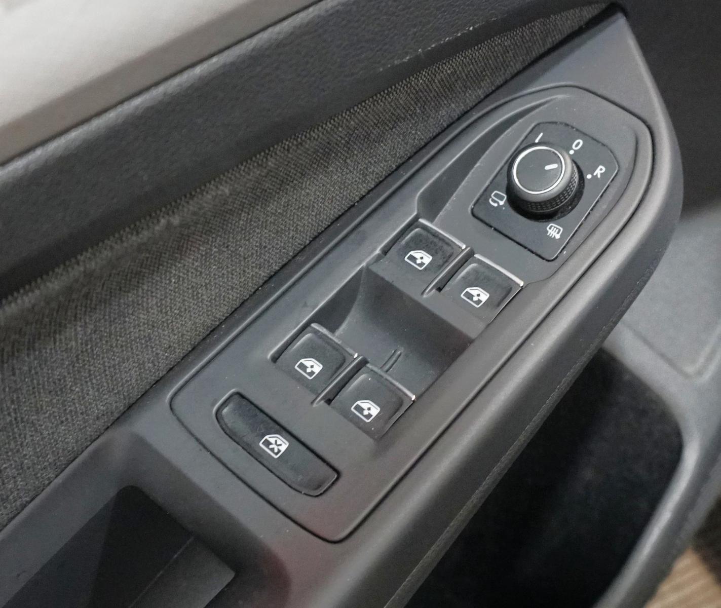 Volkswagen Golf VIII Variant Life 2.0 TDI *LED*NAVI*CARPLAY, миниатюра 18