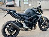 Suzuki GSR750 *1. Hand Zustand wie neu* - SUZUKI GSR