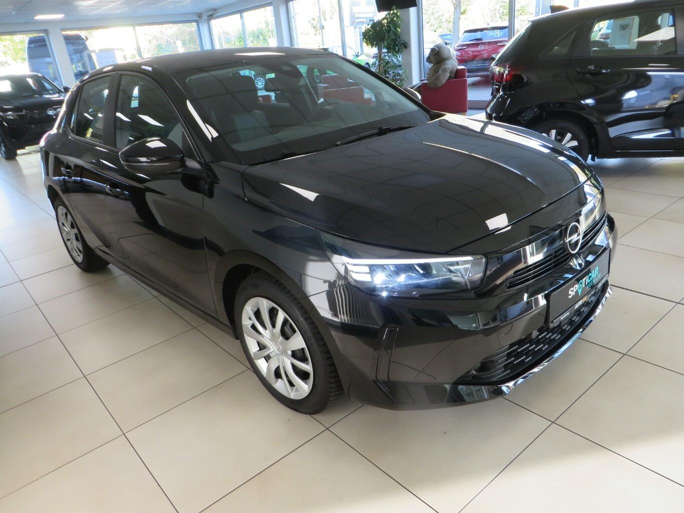 Opel Corsa 1,2 Turbo Edition Sitz- Lenkradheizung Ein