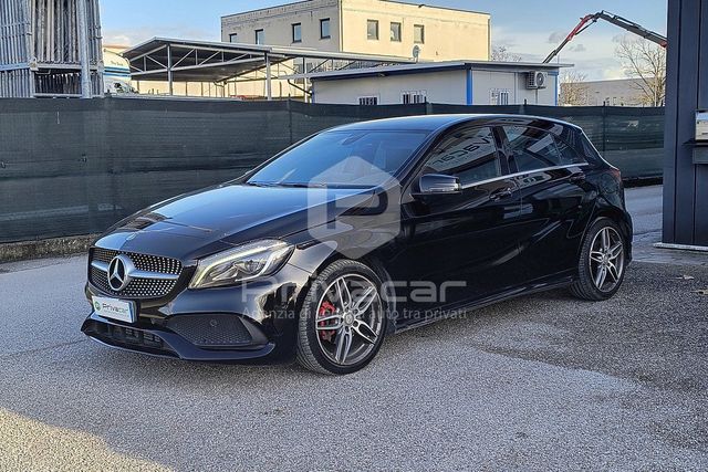 Mercedes-Benz MERCEDES A 200 d Premium