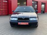 Skoda Octavia Combi 1.6 GLX*KLIMA*4x el.FENSTERHEBER*R - Skoda Octavia aus 2001