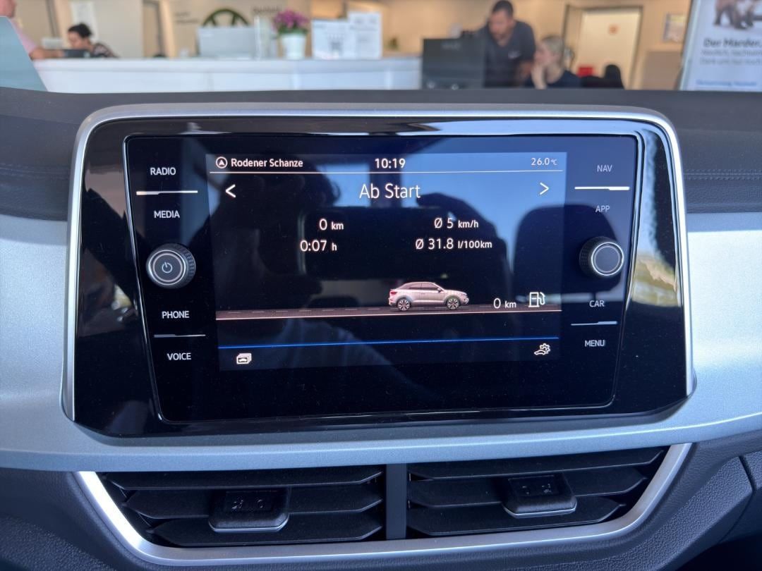Fahrzeugabbildung Volkswagen T-Roc Cabriolet Goal.DSG.RFK.GJR.ClimatronicDisc