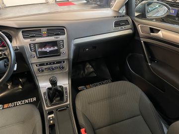 MYAUTOCENTER – Gebraucht- und Jahreswagen mit Werkstattservice in Pfaffenhofen Volkswagen Golf VII Variant Comfortline BMT *Klima*TÜV*PDC*