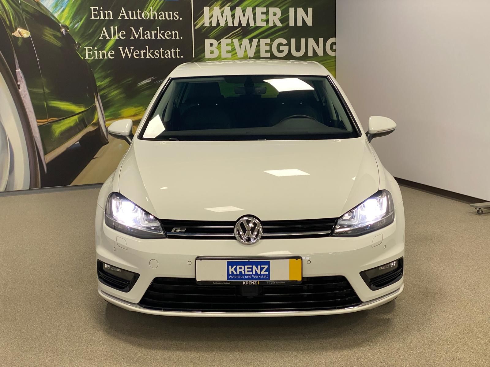 Fahrzeugabbildung Volkswagen Golf 1.4 16V TSI 1395 ccm Highline PDC+NAVI+ACC+