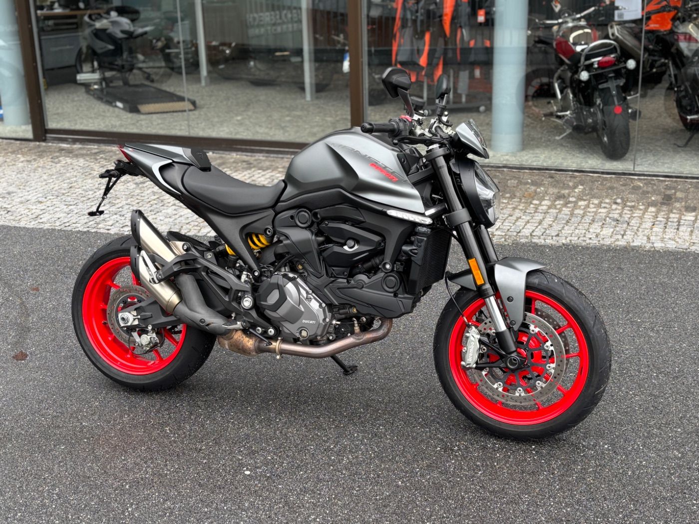 Fahrzeugabbildung Ducati Monster 950+