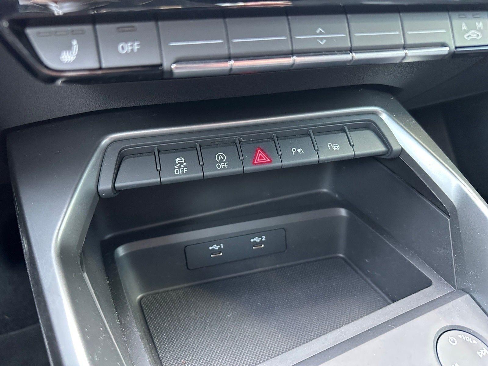 Audi A3 Limousine 30 TFSI LED/Navi/EPH/Assist/uvm., миниатюра 16