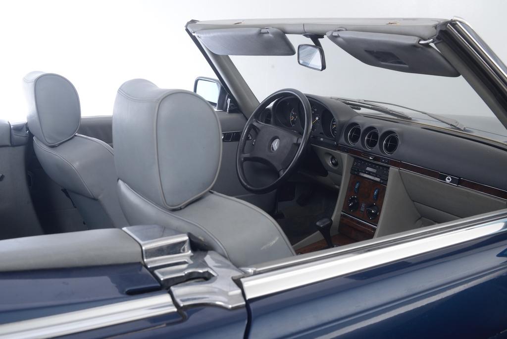 Mercedes-Benz SL 300