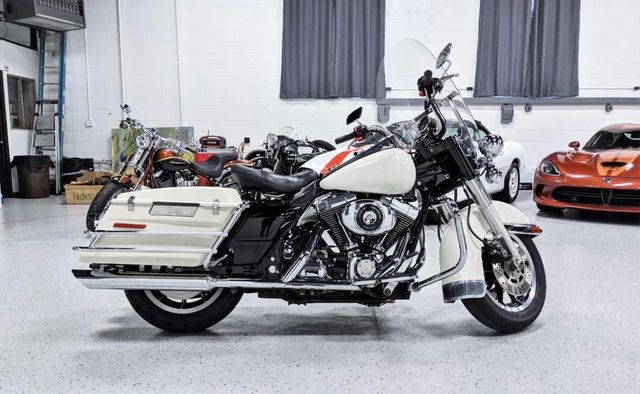 Harley-Davidson Road King Police