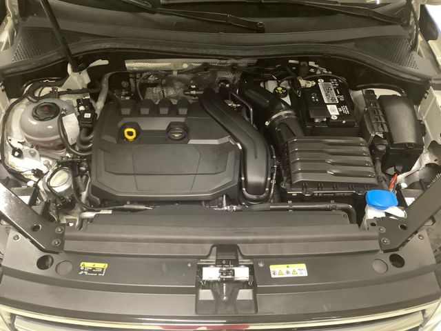 Tiguan R-Line 1,5 TSI 110 kW DSG Matrix, ACC, K