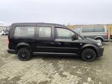 Volkswagen Caddy Maxi,5 SITZER,KLIMA,MAXI,ALLWETTER REIFEN - VW Caddy Gebrauchtwagen in Aachen