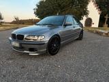 BMW E 46 318i m paket - BMW 318 Limousine E46 318i mit Benzin-Antrieb