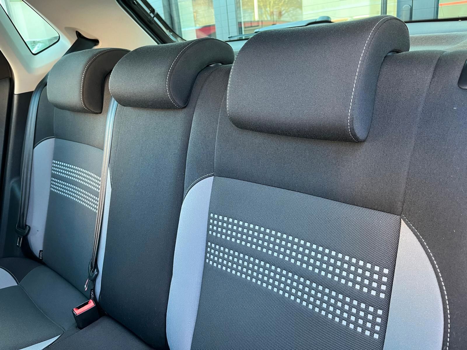 Fahrzeugabbildung Volkswagen Polo V 1.2 TSI Life*1.Hand*