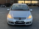 Mercedes-Benz A 160 A -Klasse A 160 CDI*PDC*KLIMA*LEDER* - Mercedes-Benz A 160 mit Diesel-Antrieb: Limousine, Euro5