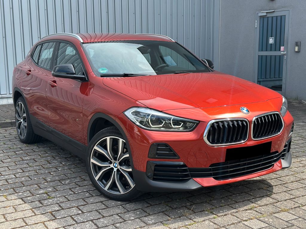 Image of BMW X2
