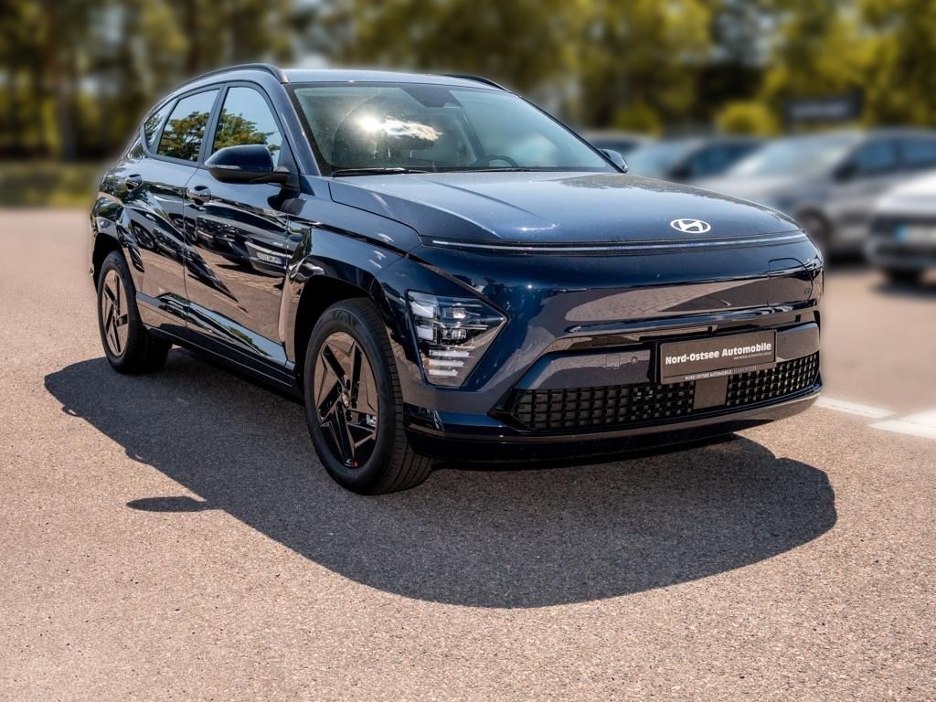 Fahrzeugabbildung Hyundai KONA SX2 EV Trend elektrische Heckklappe