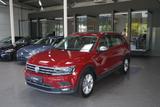 Volkswagen Tiguan Allspace 2.0 TDI Highline LED ACC Pano 36 - rote Volkswagen Tiguan Allspace