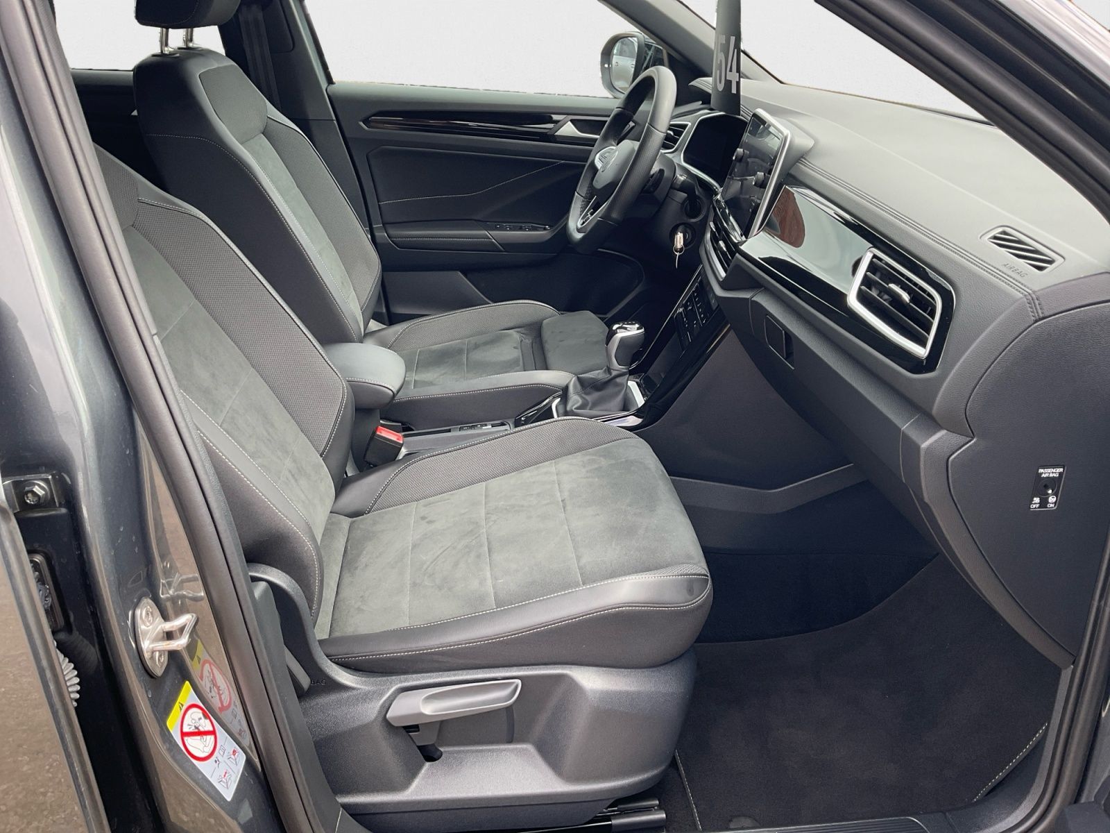 Volkswagen T-Roc - Bild 15