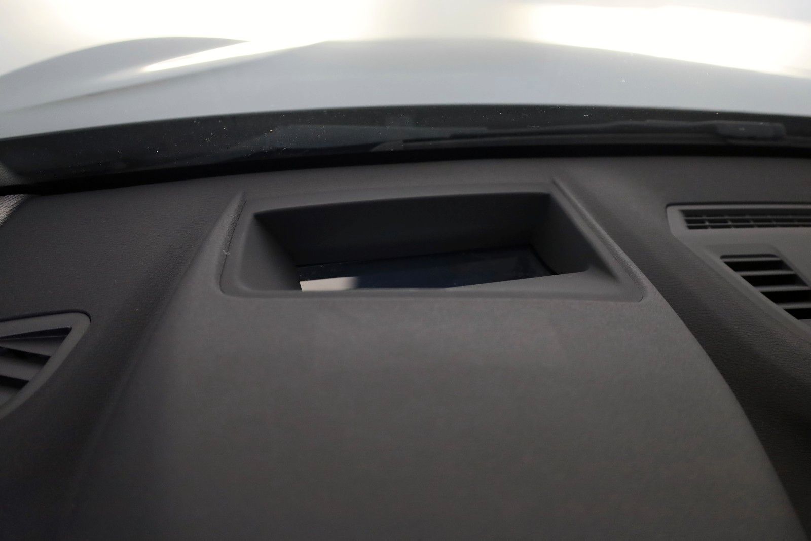 Fahrzeugabbildung BMW X1 xDrive 25e Advantage Leder,Navi,LED,Kamera,SH