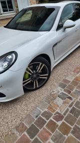 Porsche Panamera S E-Hybrid S - Porsche Panamera mit Hybrid-Antrieb: Limousine