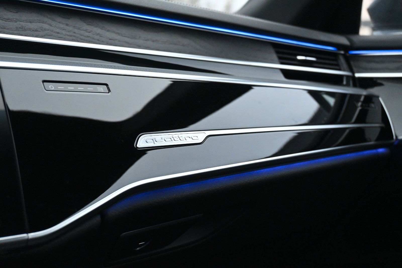 Fahrzeugabbildung Audi A8 50 TDI quattro *NAV*ACC*STDHZG*360°*MIETKAUF*
