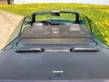 Mercedes-Benz 220 - Mercedes-Benz 220 mit Benzin-Antrieb: Cabrio