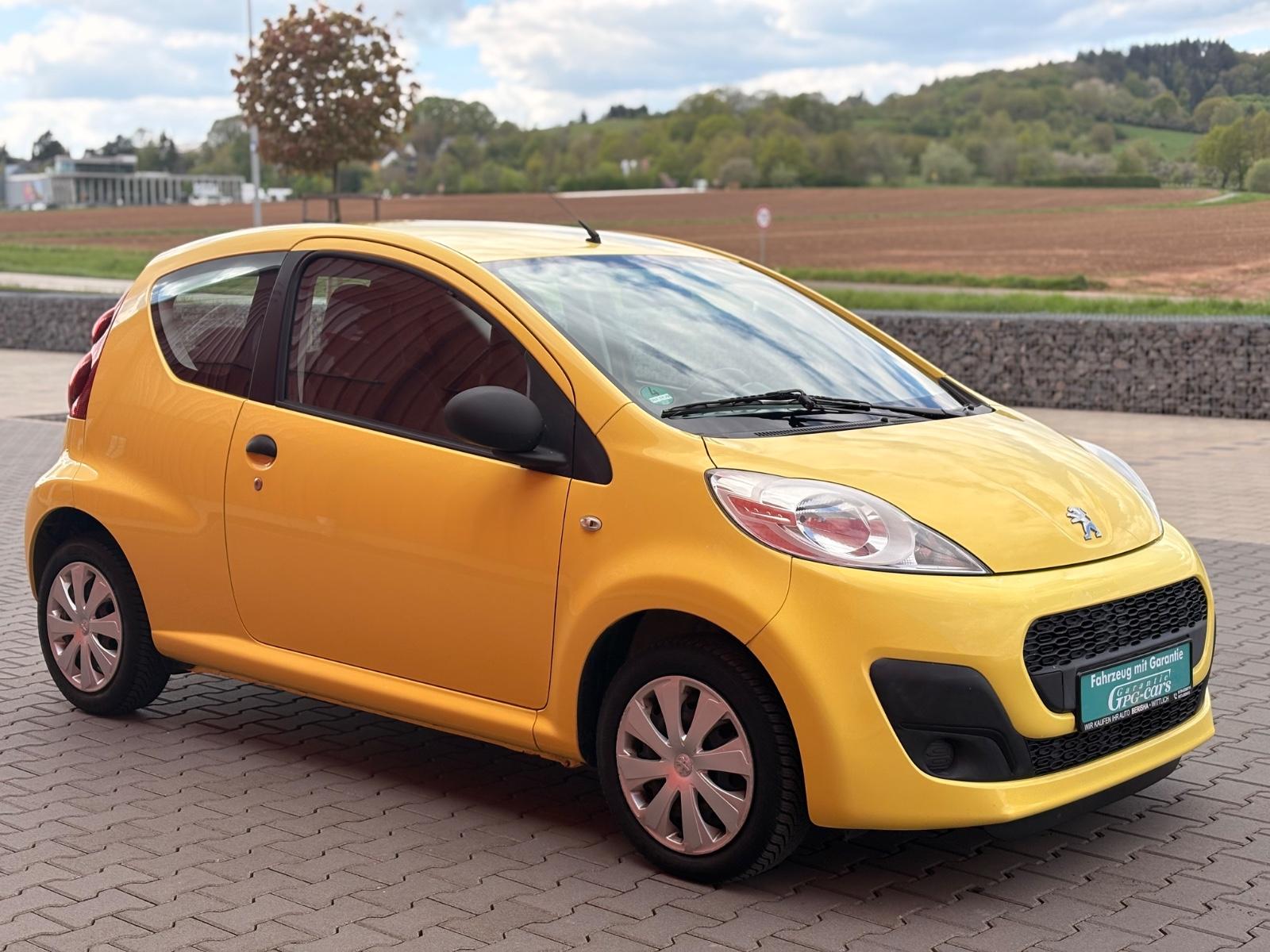 Peugeot 107 Access Garantie TÜV 01/28 Scheckheft EU5