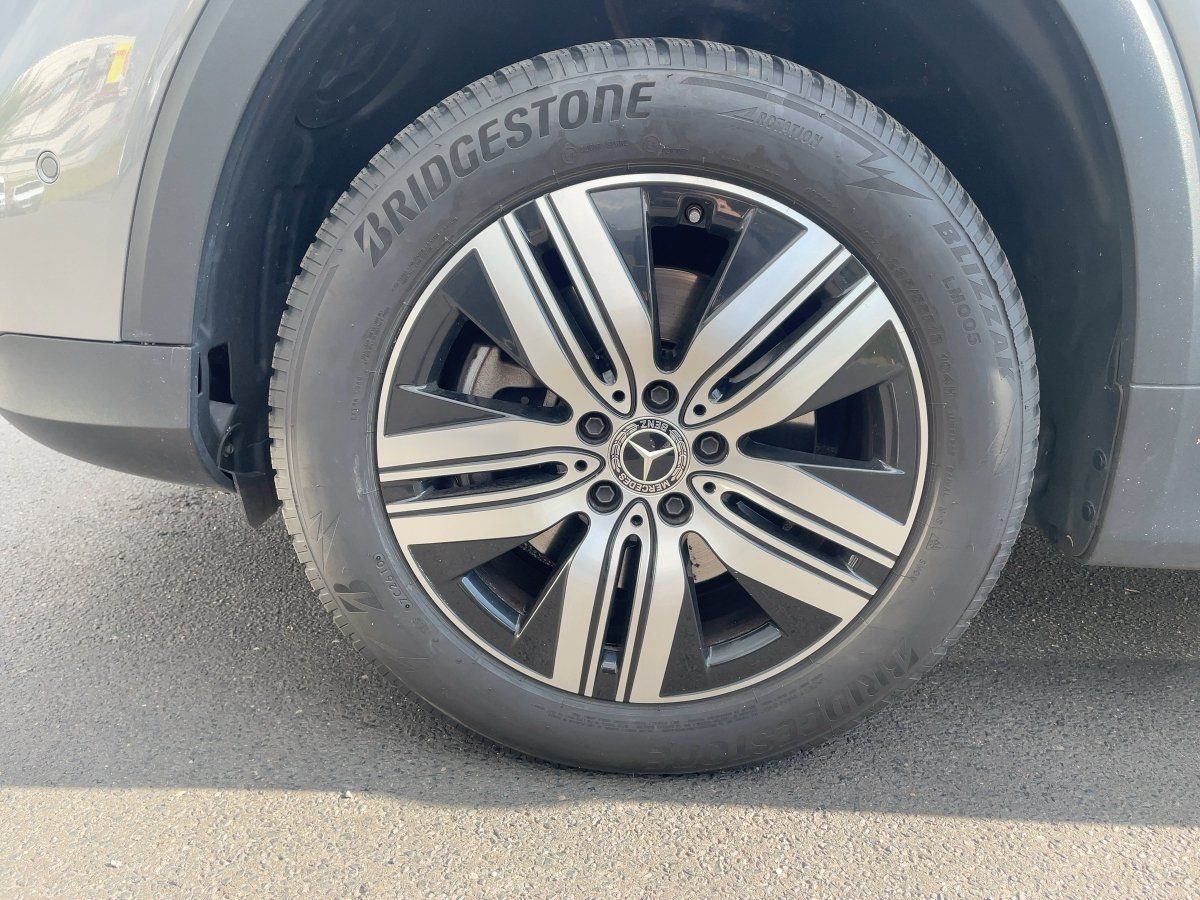 Fahrzeugabbildung Mercedes-Benz EQB 250 Progressive /Night/Totw/Navi/MBUX/PDC/LM