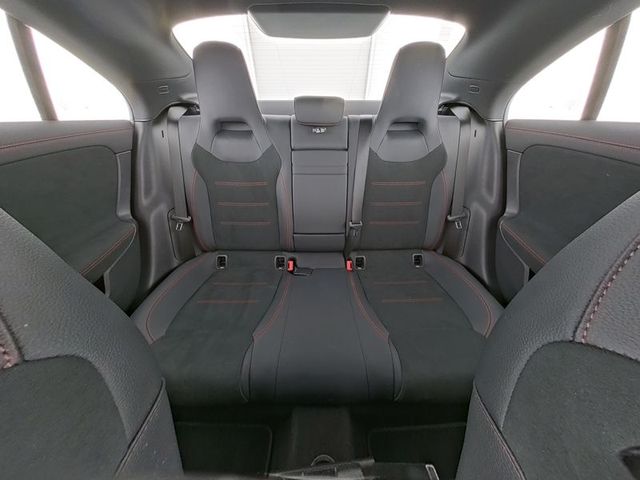 CLA 180 Coupé AMG Line Advanced Plus Keyless LED