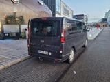 Nissan NV300 - Nissan NV300 8-Sitzer