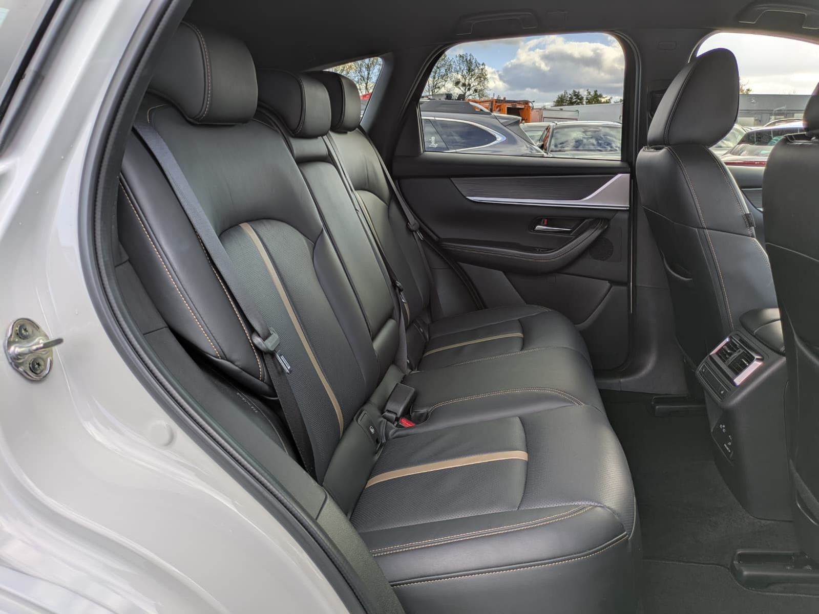 Fahrzeugabbildung Mazda CX-60 HOMURA AWD MATRIX*BOSE*LEDER*HUD*ACC*360°