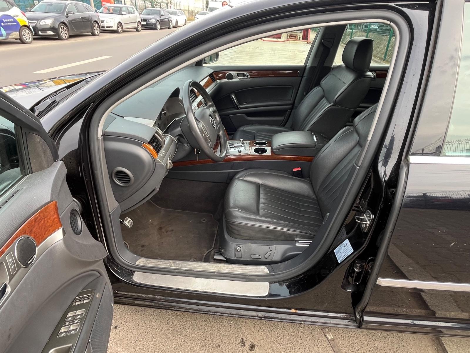 Volkswagen Phaeton 3.0 V6 TDI 4MOTION Tiptronic 5-Sitzer